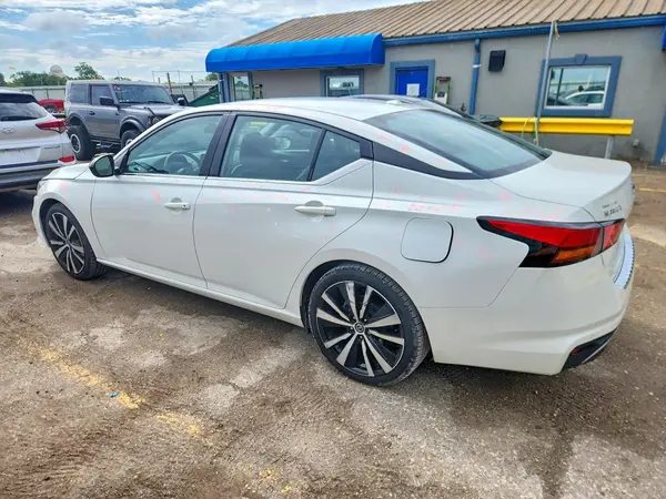 1N4BL4CV1MN398171 2021 NISSAN ALTIMA - Image 2
