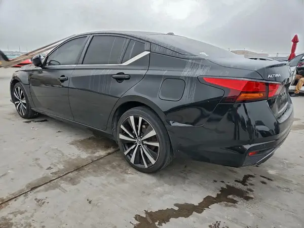 1N4BL4CV1MN416006 2021 NISSAN ALTIMA - Image 2
