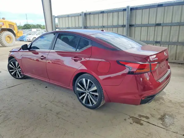 1N4BL4CV1MN417544 2021 NISSAN ALTIMA - Image 2