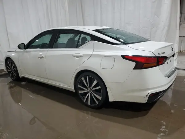 1N4BL4CV1MN420606 2021 NISSAN ALTIMA - Image 2