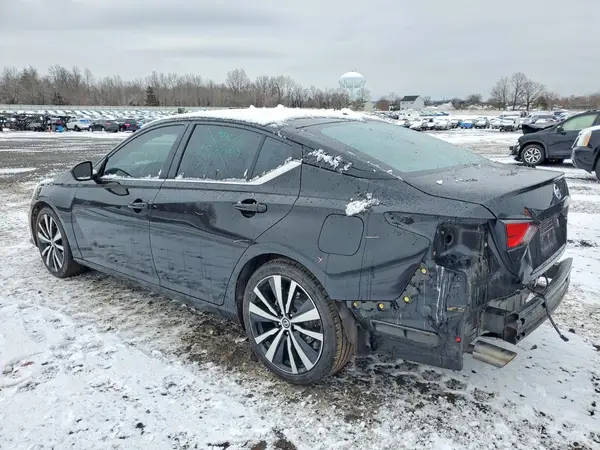 1N4BL4CV1NN300046 2022 NISSAN ALTIMA - Image 2