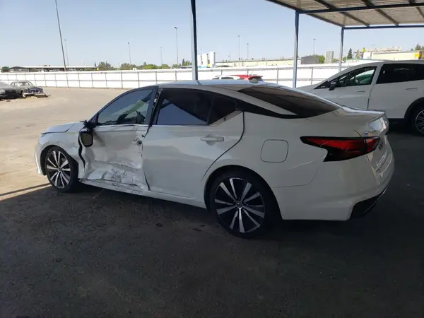 1N4BL4CV1NN334259 2022 NISSAN ALTIMA - Image 2