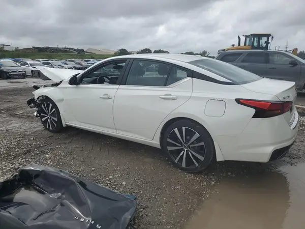 1N4BL4CV1NN347335 2022 NISSAN ALTIMA - Image 2