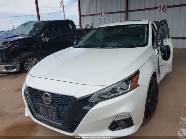 1N4BL4CV1NN350168 2022 NISSAN ALTIMA - Image 2