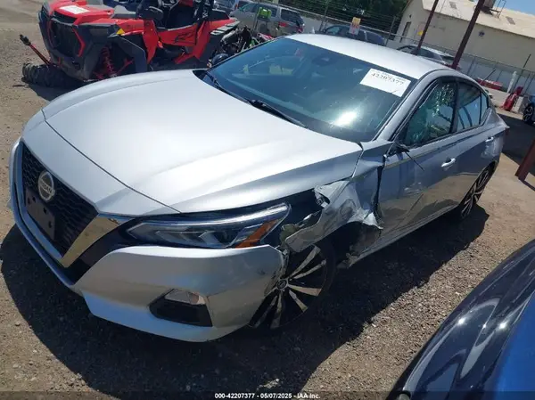 1N4BL4CV1NN352180 2022 NISSAN ALTIMA - Image 2