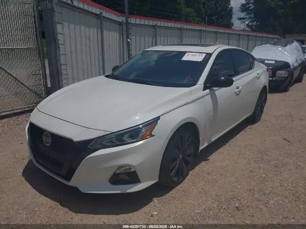 1N4BL4CV1NN361297 2022 NISSAN ALTIMA - Image 2