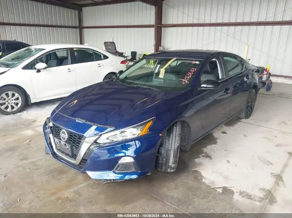 1N4BL4CV1NN364085 2022 NISSAN ALTIMA - Image 2
