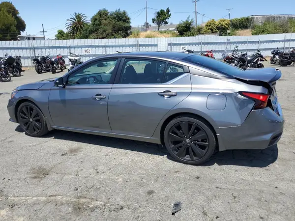 1N4BL4CV1NN367598 2022 NISSAN ALTIMA - Image 2