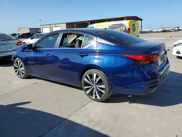 1N4BL4CV1NN373871 2022 NISSAN ALTIMA - Image 2