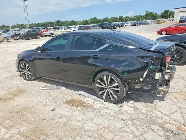 1N4BL4CV1NN375801 2022 NISSAN ALTIMA - Image 2