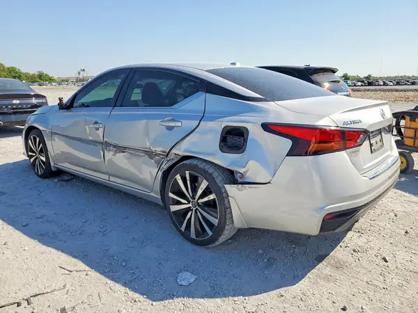 1N4BL4CV1NN377676 2022 NISSAN ALTIMA - Image 2