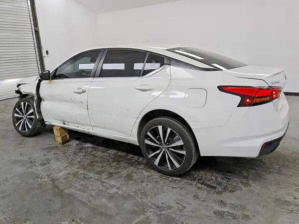 1N4BL4CV1NN386684 2022 NISSAN ALTIMA - Image 2