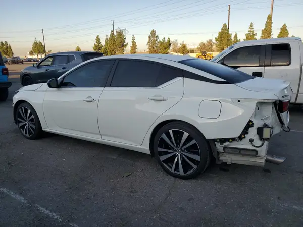 1N4BL4CV1NN390637 2022 NISSAN ALTIMA - Image 2