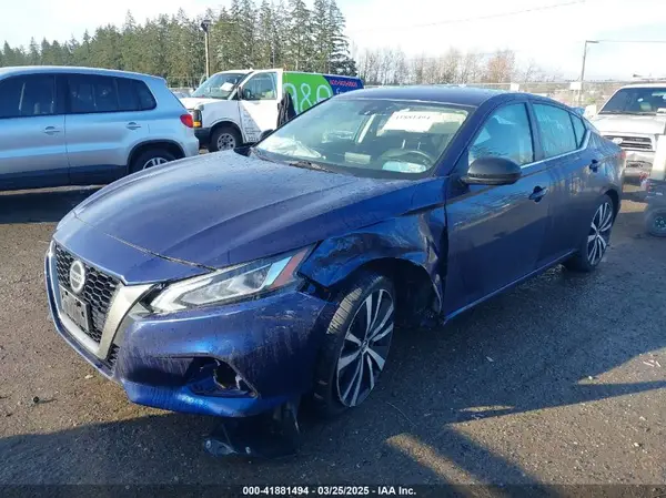 1N4BL4CV1NN399905 2022 NISSAN ALTIMA - Image 2