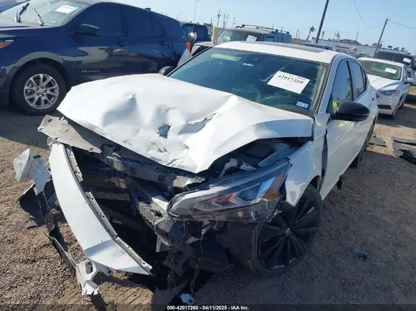 1N4BL4CV1NN406853 2022 NISSAN ALTIMA - Image 2