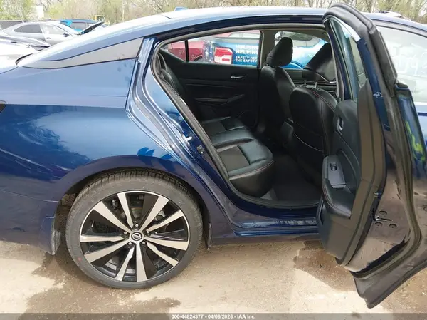 1N4BL4CV1NN410367 2022 NISSAN ALTIMA - Image 8