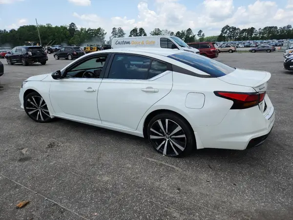 1N4BL4CV1NN415939 2022 NISSAN ALTIMA - Image 2