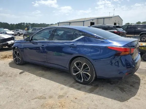 1N4BL4CV1PN320851 2023 NISSAN ALTIMA - Image 2