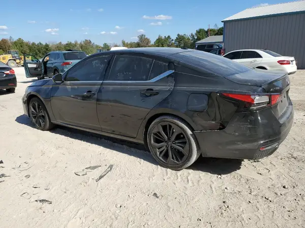 1N4BL4CV1PN322891 2023 NISSAN ALTIMA - Image 2