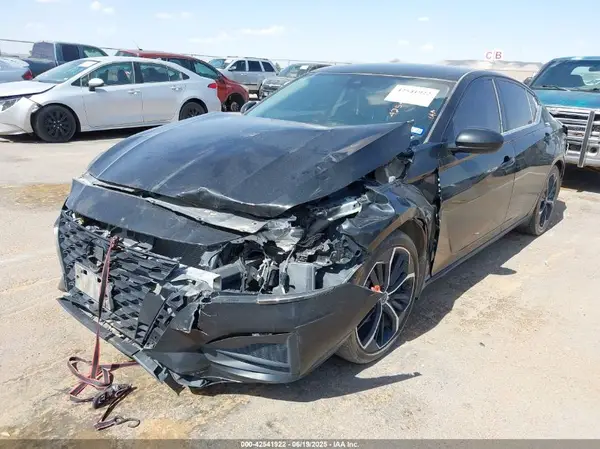 1N4BL4CV1PN342722 2023 NISSAN ALTIMA - Image 2