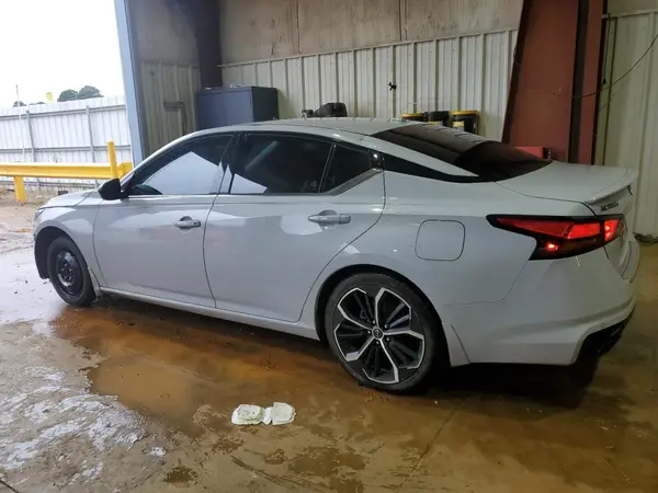 1N4BL4CV1PN345815 2023 NISSAN ALTIMA - Image 2
