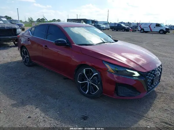 1N4BL4CV1PN355163 2023 NISSAN ALTIMA - Image 1