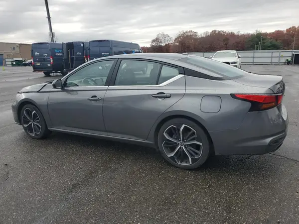 1N4BL4CV1PN394383 2023 NISSAN ALTIMA - Image 2