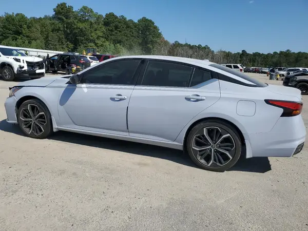 1N4BL4CV1PN415734 2023 NISSAN ALTIMA - Image 2