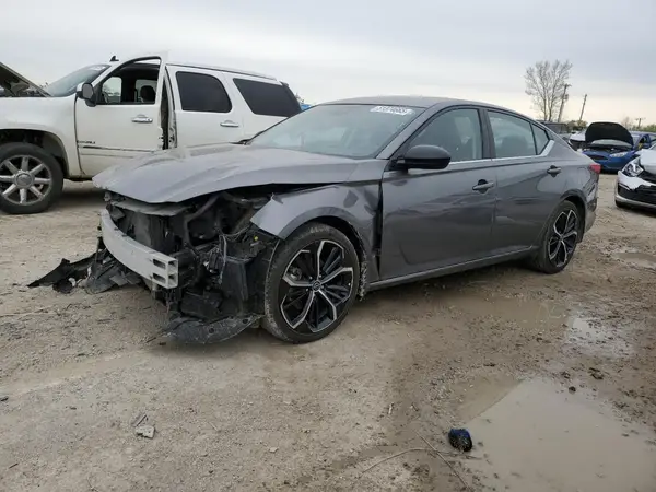 1N4BL4CV1PN423283 2023 NISSAN ALTIMA - Image 1