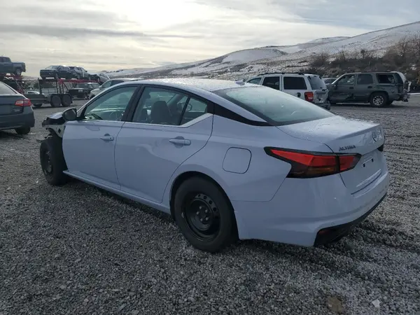 1N4BL4CV1RN311280 2024 NISSAN ALTIMA - Image 2