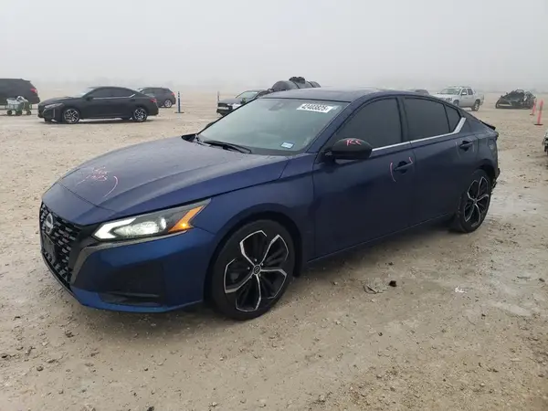 1N4BL4CV1RN349575 2024 NISSAN ALTIMA - Image 1