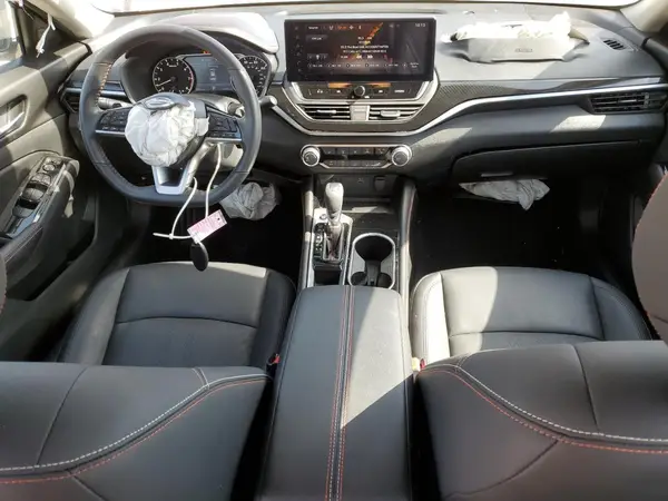 1N4BL4CV1RN357062 2024 NISSAN ALTIMA - Image 8