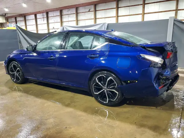 1N4BL4CV1RN382902 2024 NISSAN ALTIMA - Image 2