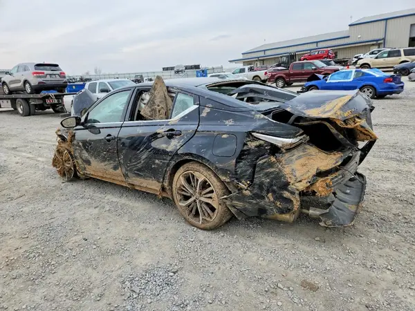 1N4BL4CV1RN406759 2024 NISSAN ALTIMA - Image 2