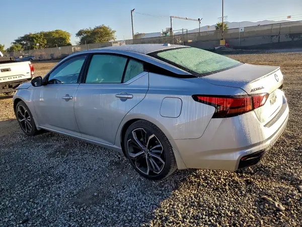 1N4BL4CV1RN407037 2024 NISSAN ALTIMA - Image 2