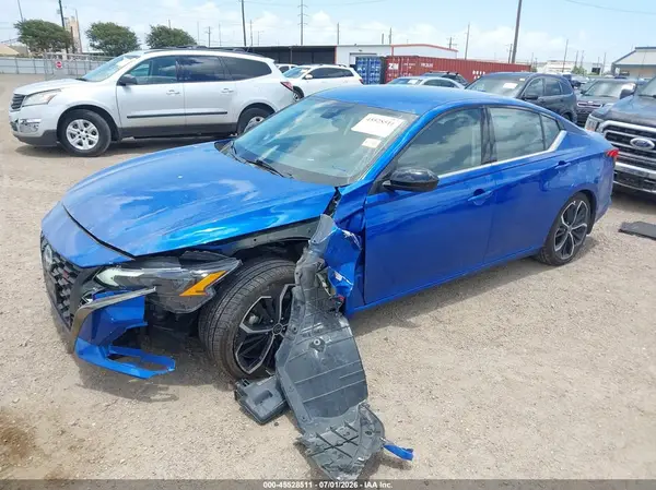 1N4BL4CV1SN324813 2025 NISSAN ALTIMA - Image 2