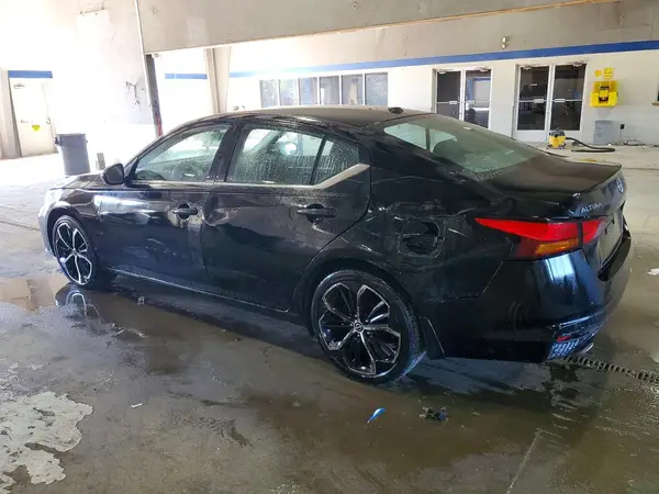 1N4BL4CV1SN326058 2025 NISSAN ALTIMA - Image 2