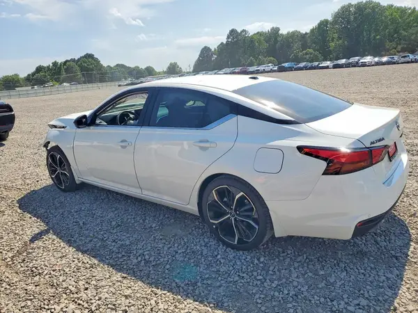1N4BL4CV1TN325154 2026 NISSAN ALTIMA - Image 2