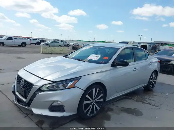 1N4BL4CV2KC126902 2019 NISSAN ALTIMA - Image 2