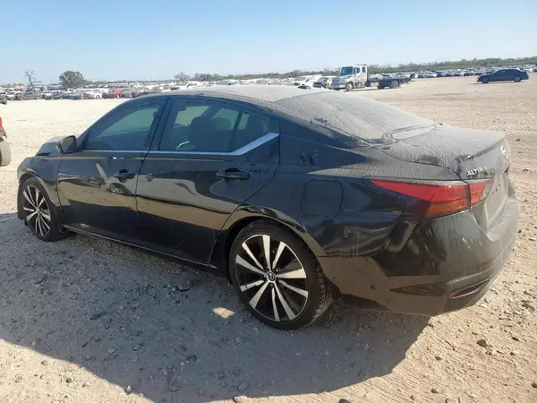 1N4BL4CV2KC136765 2019 NISSAN ALTIMA - Image 2