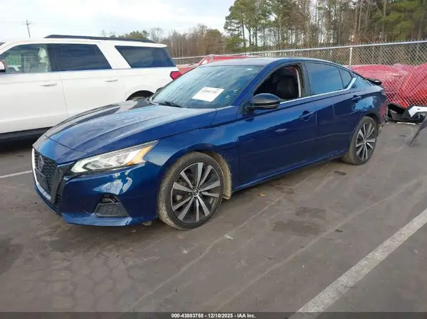 1N4BL4CV2KC149788 2019 NISSAN ALTIMA - Image 2