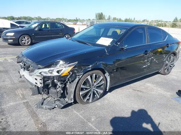 1N4BL4CV2KC170415 2019 NISSAN ALTIMA - Image 2