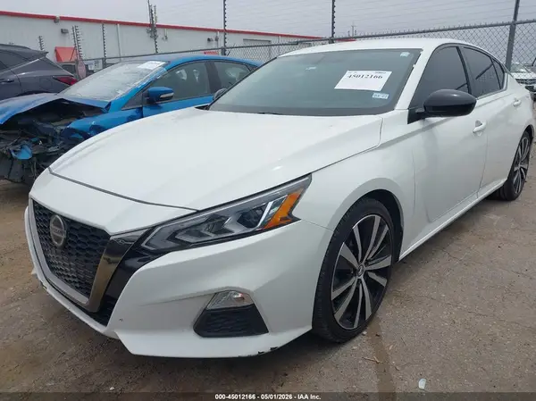 1N4BL4CV2KC177204 2019 NISSAN ALTIMA - Image 2