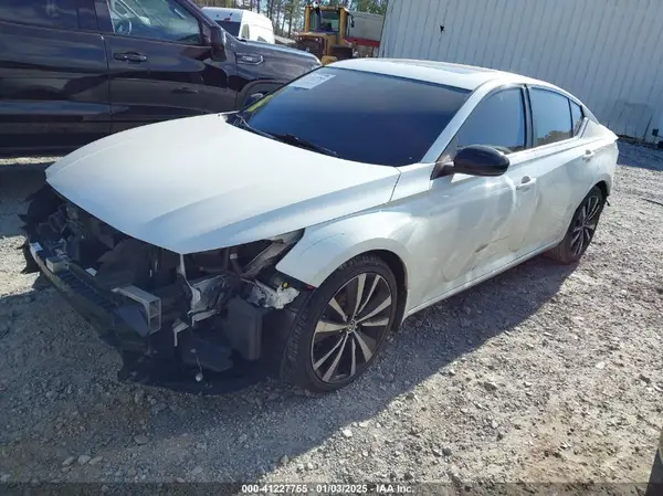 1N4BL4CV2KC180765 2019 NISSAN ALTIMA - Image 2