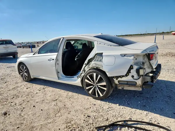 1N4BL4CV2KC182712 2019 NISSAN ALTIMA - Image 2
