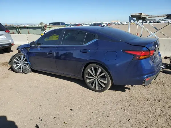 1N4BL4CV2KC218592 2019 NISSAN ALTIMA - Image 2