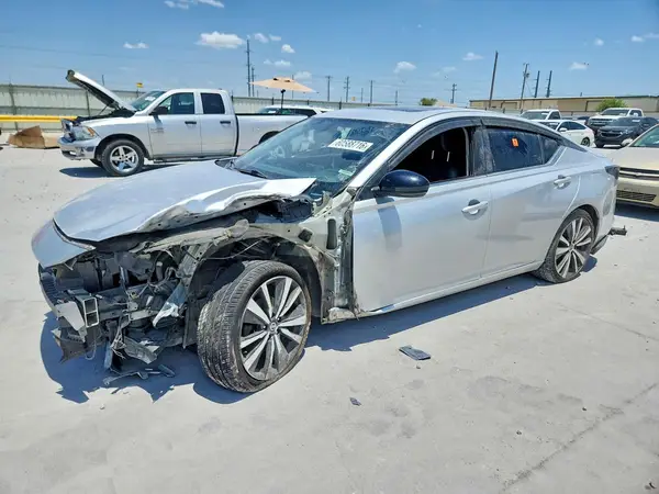 1N4BL4CV2KC247963 2019 NISSAN ALTIMA - Image 1
