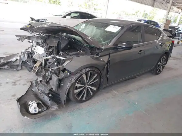 1N4BL4CV2KN328871 2019 NISSAN ALTIMA - Image 2