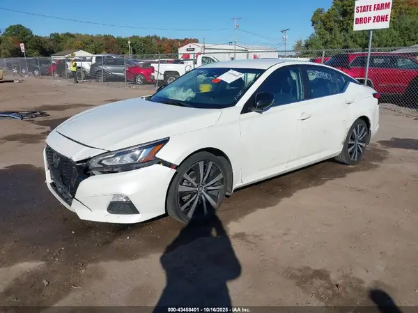 1N4BL4CV2LC114752 2020 NISSAN ALTIMA - Image 2