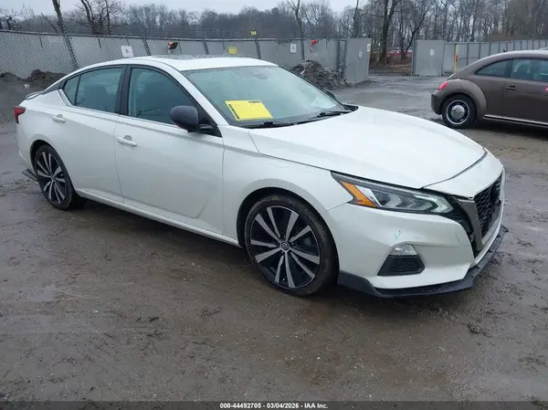 1N4BL4CV2LC128876 2020 NISSAN ALTIMA - Image 1